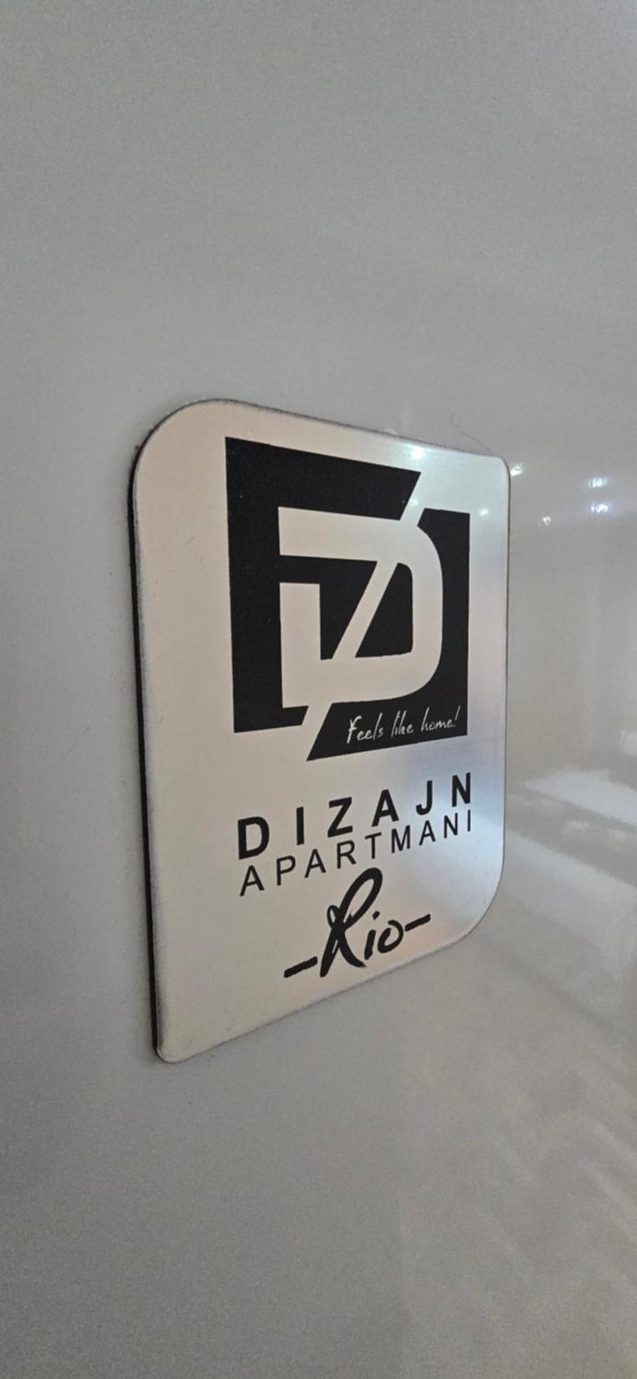 Design Apartment Business Lux 4 Star "Rio" Completely Business Lux Place In The City Center & Free Included Industry Optical Wifi & Netflix & Keyless Code Entry & Full Smart App & Kitchen & Washing Machine & Wide Terrace & Secure 2 Parking Place Ćuprija Eksteriør bilde