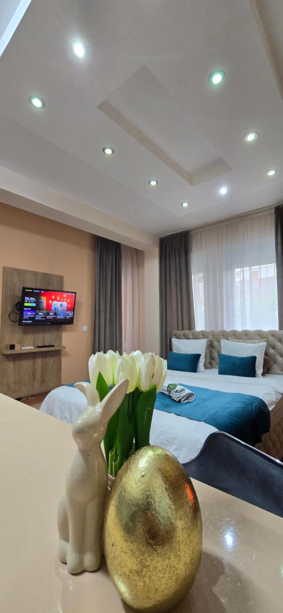 Design Apartment Business Lux 4 Star "Rio" Completely Business Lux Place In The City Center & Free Included Industry Optical Wifi & Netflix & Keyless Code Entry & Full Smart App & Kitchen & Washing Machine & Wide Terrace & Secure 2 Parking Place Ćuprija Eksteriør bilde